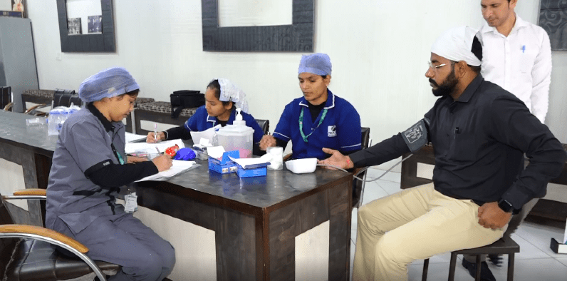 Free Health Camp at Islam Ganj by Act Humane