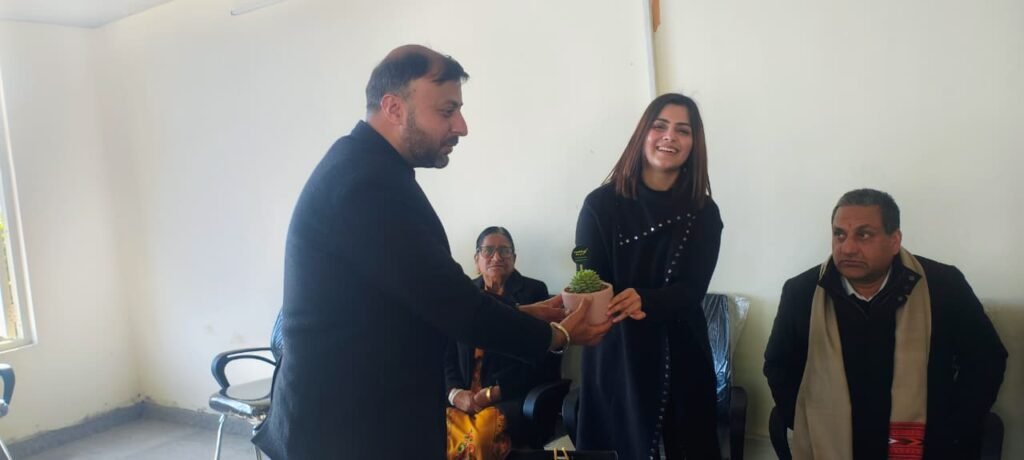 Act Humane Contributes 50 Chairs & Tables at Bar Council Solan Inauguration